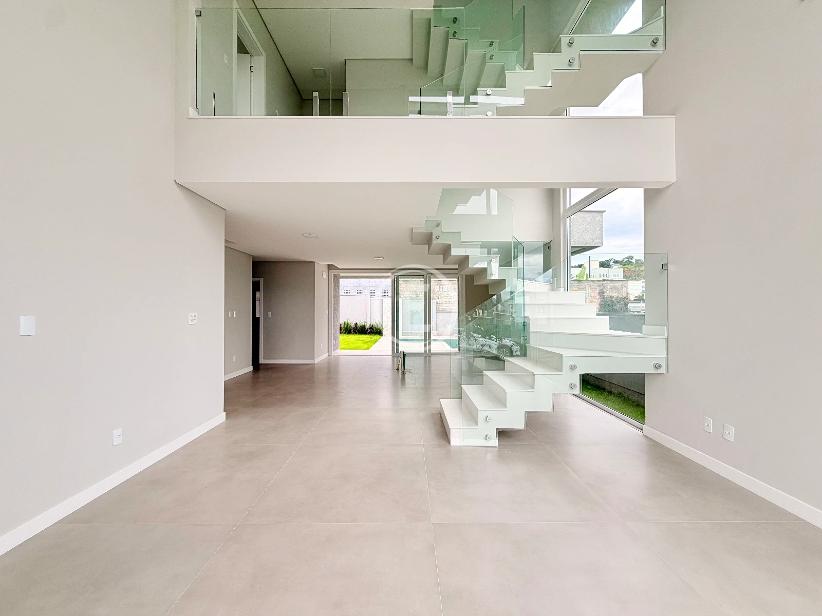 Casa em Pedra Branca, Palhoça. 3 quartos, 339m². Imagem 4 de 20