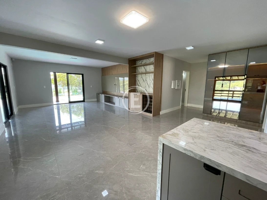 Casa em Pagará 3, Santo Amaro da Imperatriz. 2 quartos, 330m². Imagem 6 de 32