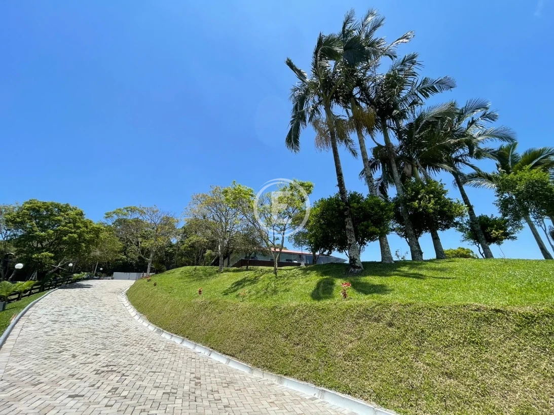 Casa em Pagará 3, Santo Amaro da Imperatriz. 2 quartos, 330m². Imagem 3 de 32