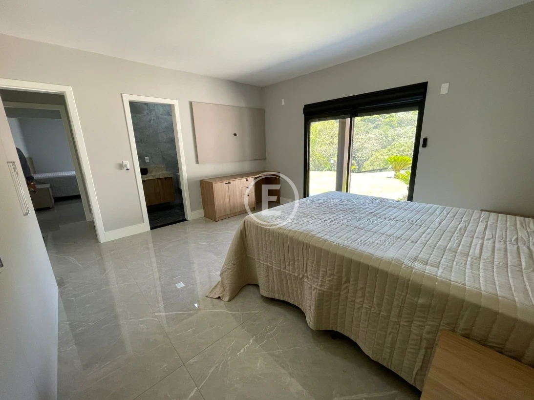 Casa em Pagará 3, Santo Amaro da Imperatriz. 2 quartos, 330m². Imagem 15 de 32