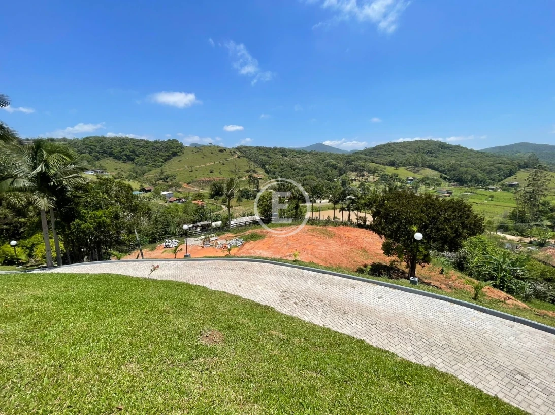Casa em Pagará 3, Santo Amaro da Imperatriz. 2 quartos, 330m². Imagem 26 de 32