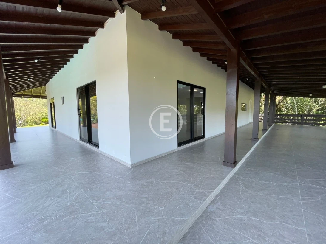Casa em Pagará 3, Santo Amaro da Imperatriz. 2 quartos, 330m². Imagem 23 de 32