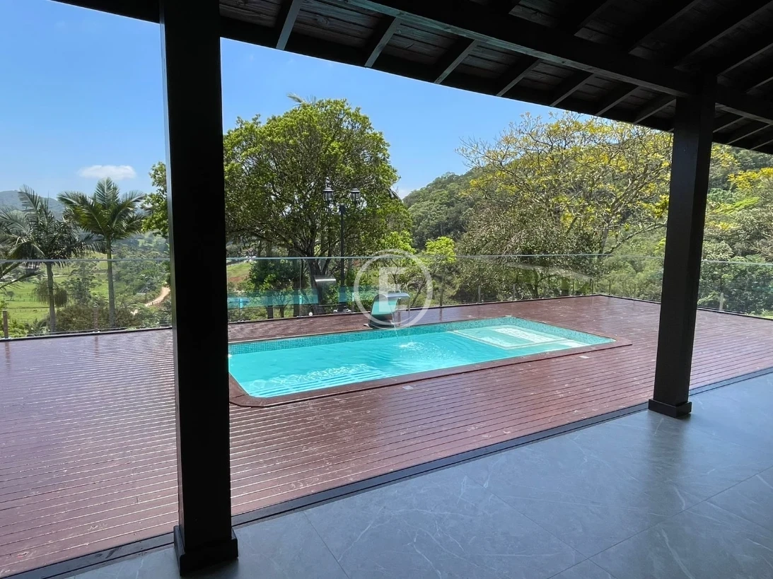 Casa em Pagará 3, Santo Amaro da Imperatriz. 2 quartos, 330m². Imagem 27 de 32