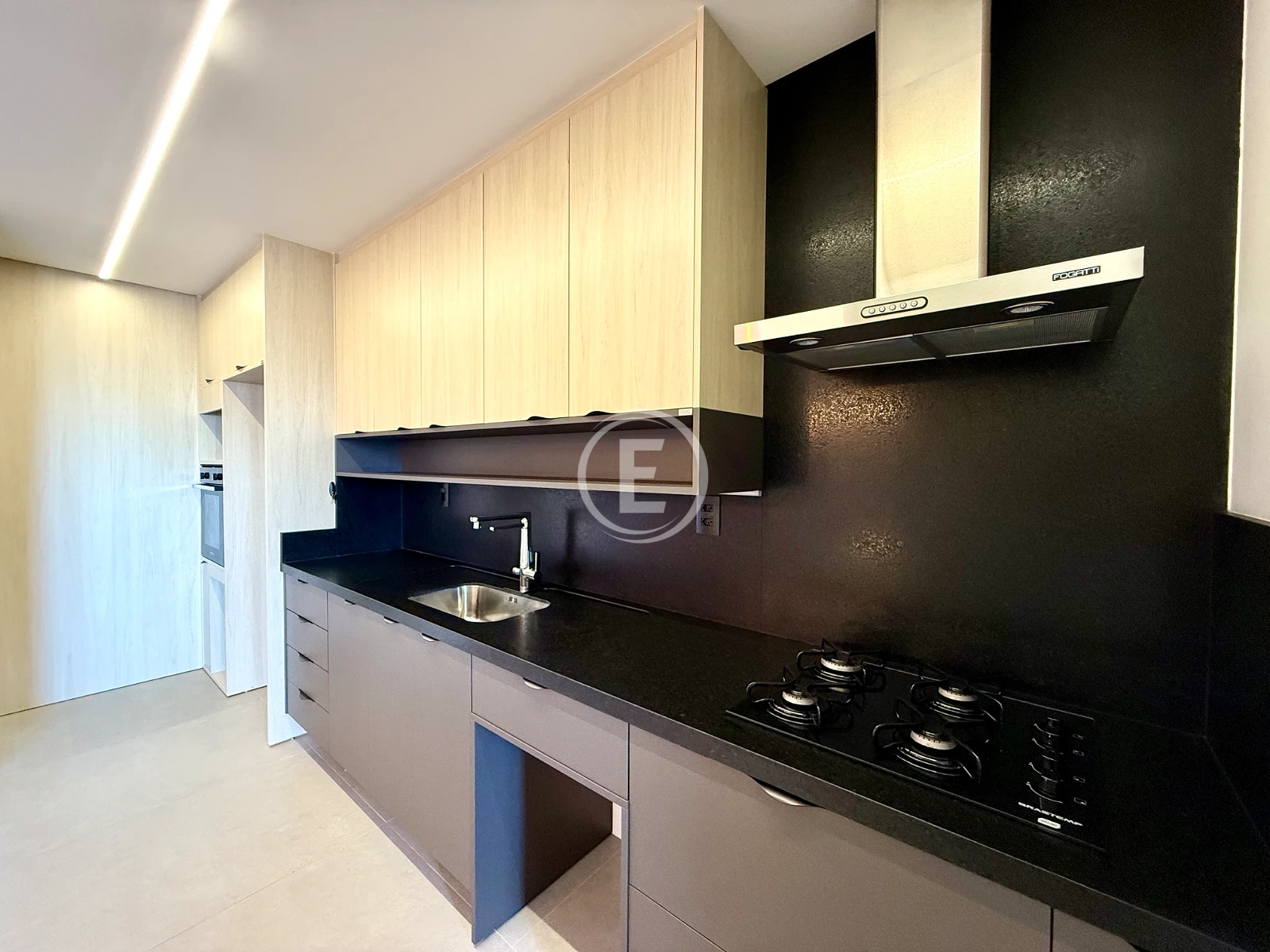 Apartamento em Kobrasol, São José. 3 quartos, 122m². Imagem 4 de 26