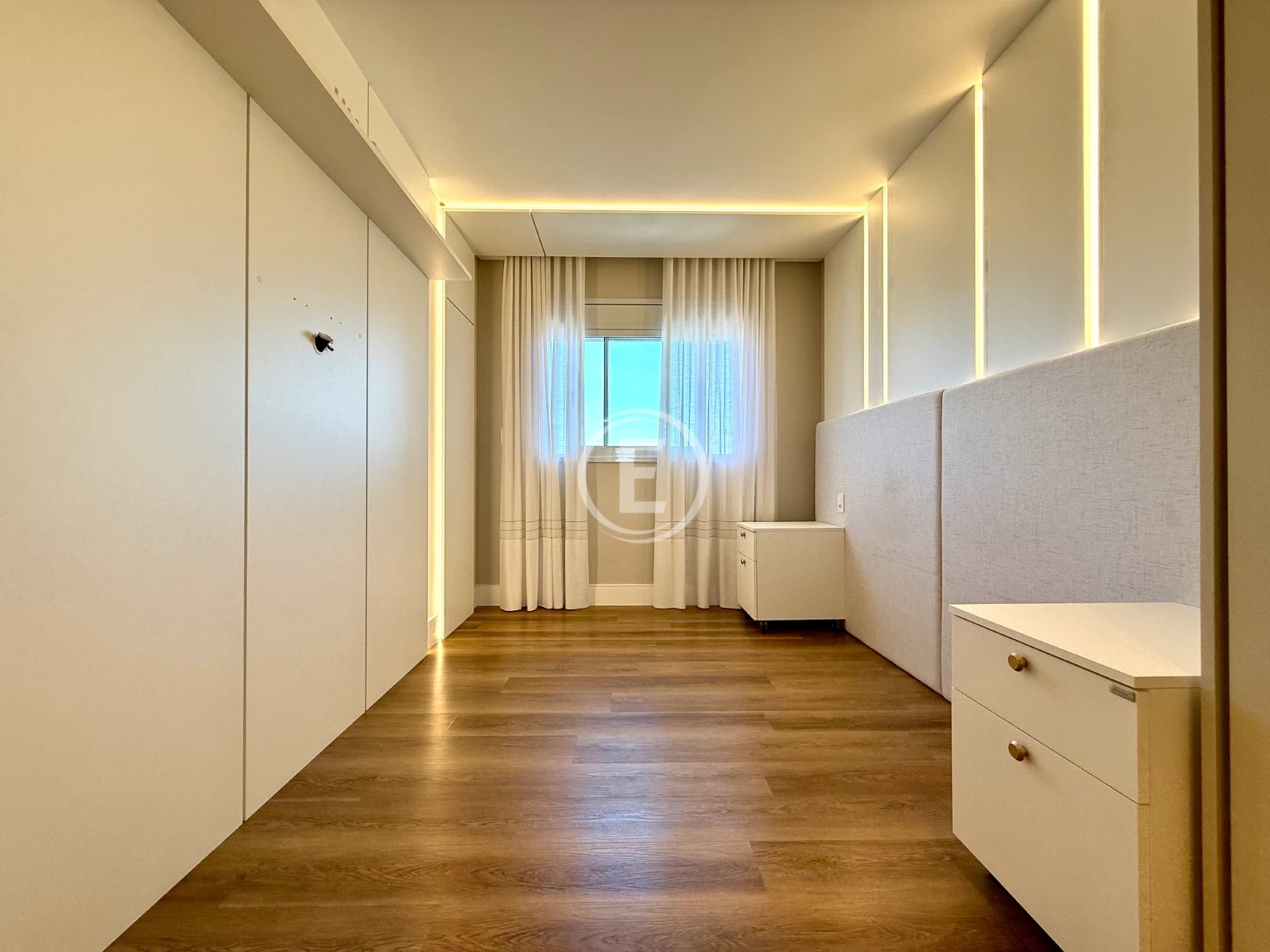 Apartamento em Kobrasol, São José. 3 quartos, 122m². Imagem 9 de 26
