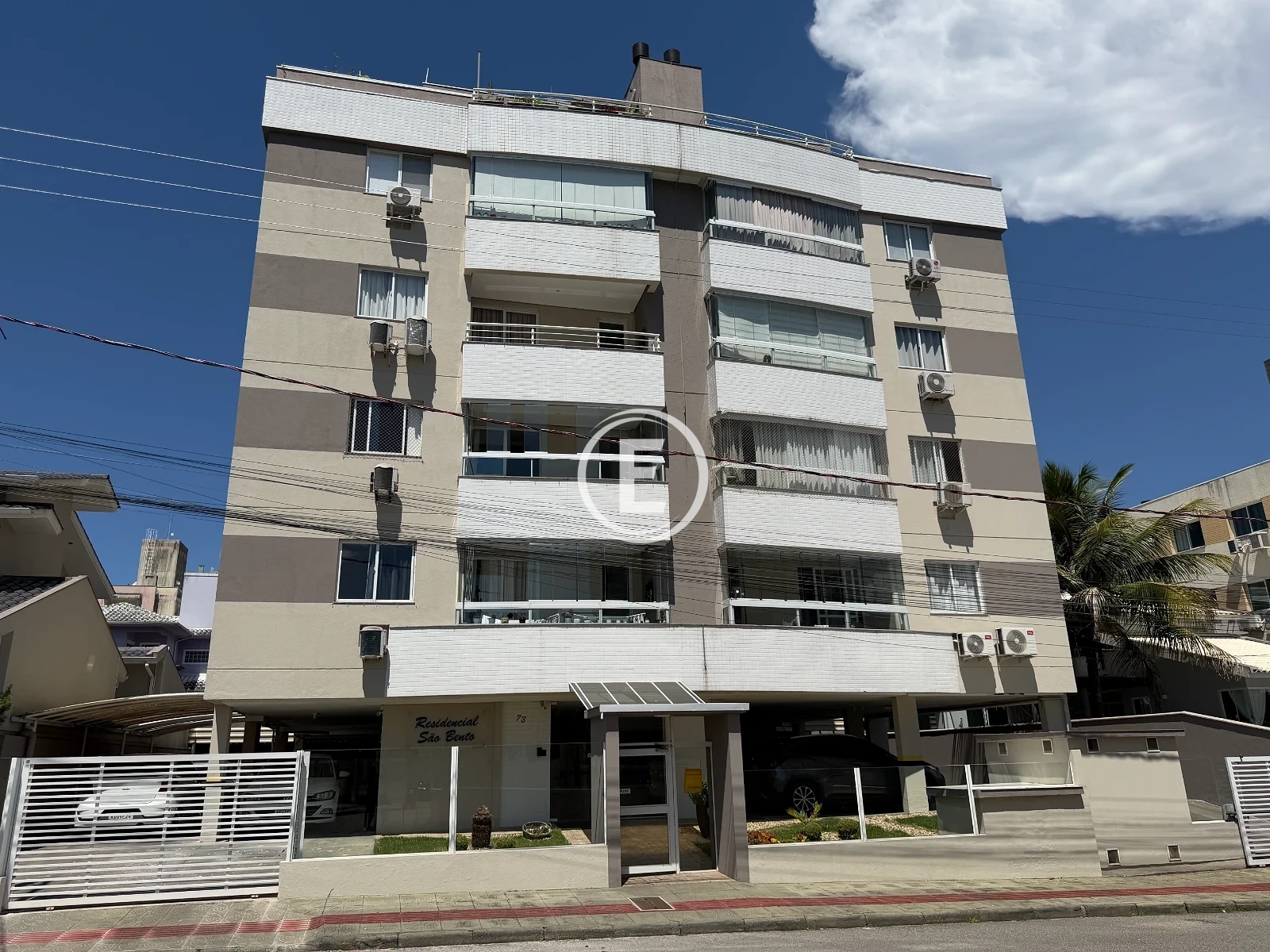 Apartamento em Pagani, Palhoça. 2 quartos, 76m². Imagem 1 de 15