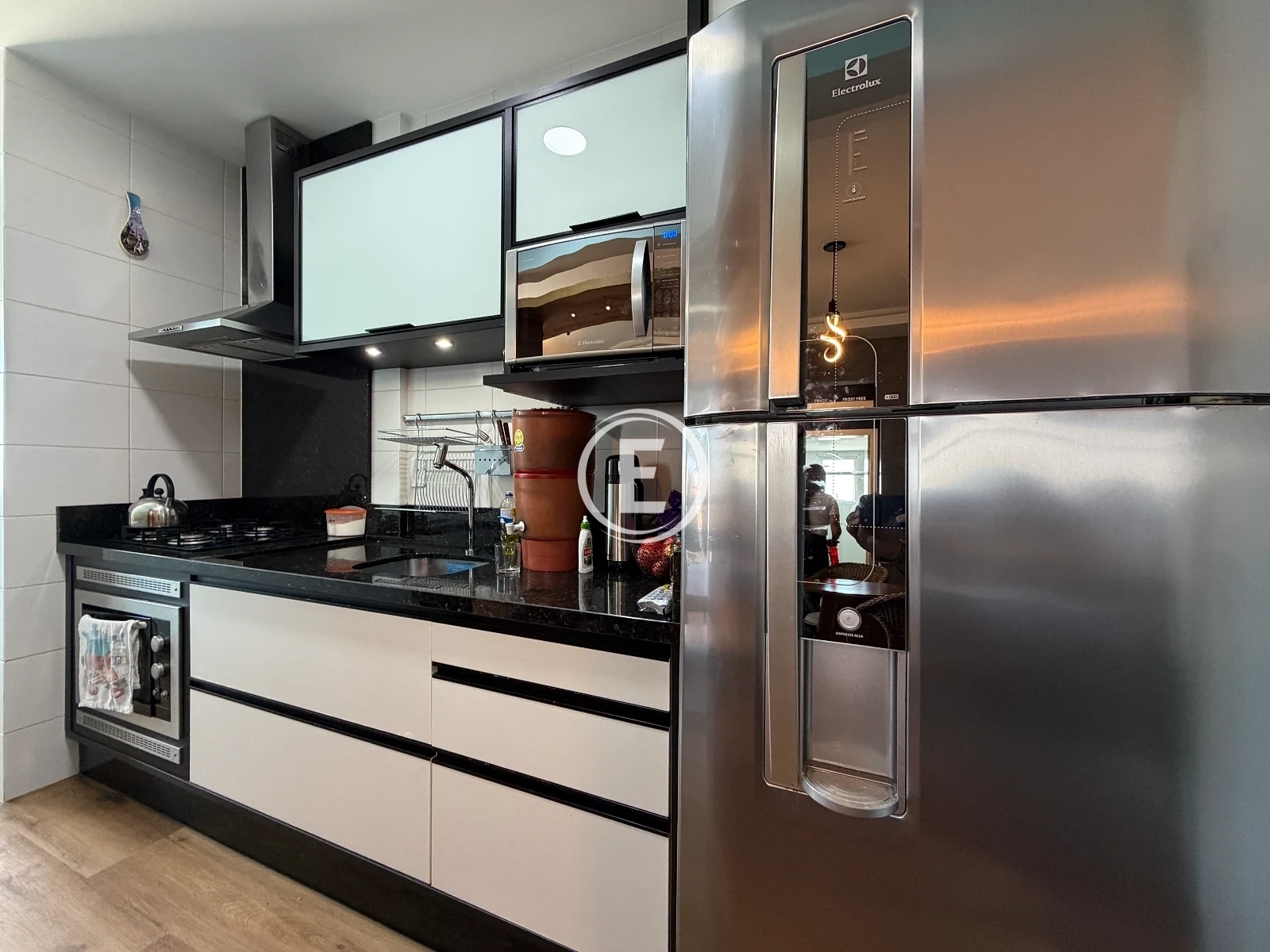 Apartamento em Pagani, Palhoça. 2 quartos, 76m². Imagem 3 de 15