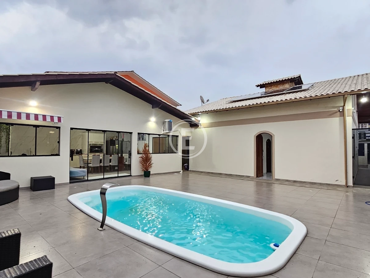 Casa em Rio Grande, Palhoça. 3 quartos, 220m². Imagem 28 de 30