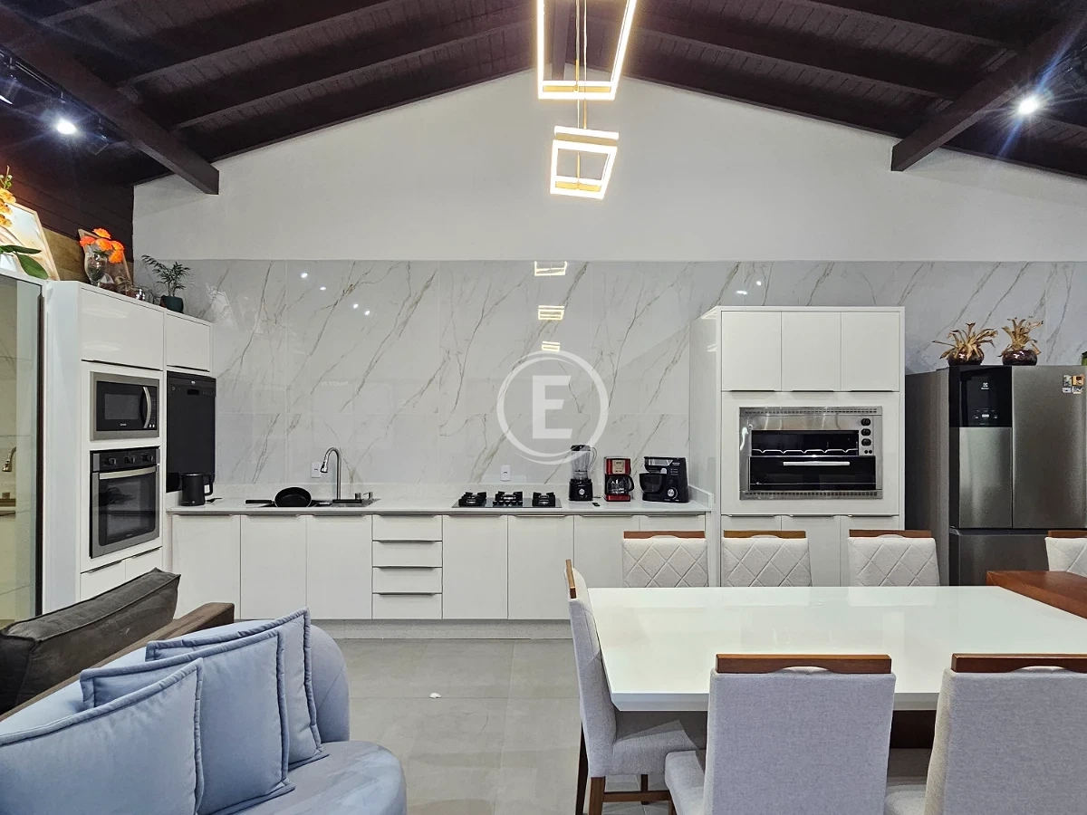 Casa em Rio Grande, Palhoça. 3 quartos, 220m². Imagem 9 de 30