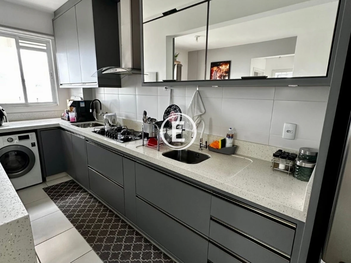 Apartamento em Pagani, Palhoça. 2 quartos, 60m². Imagem 2 de 12
