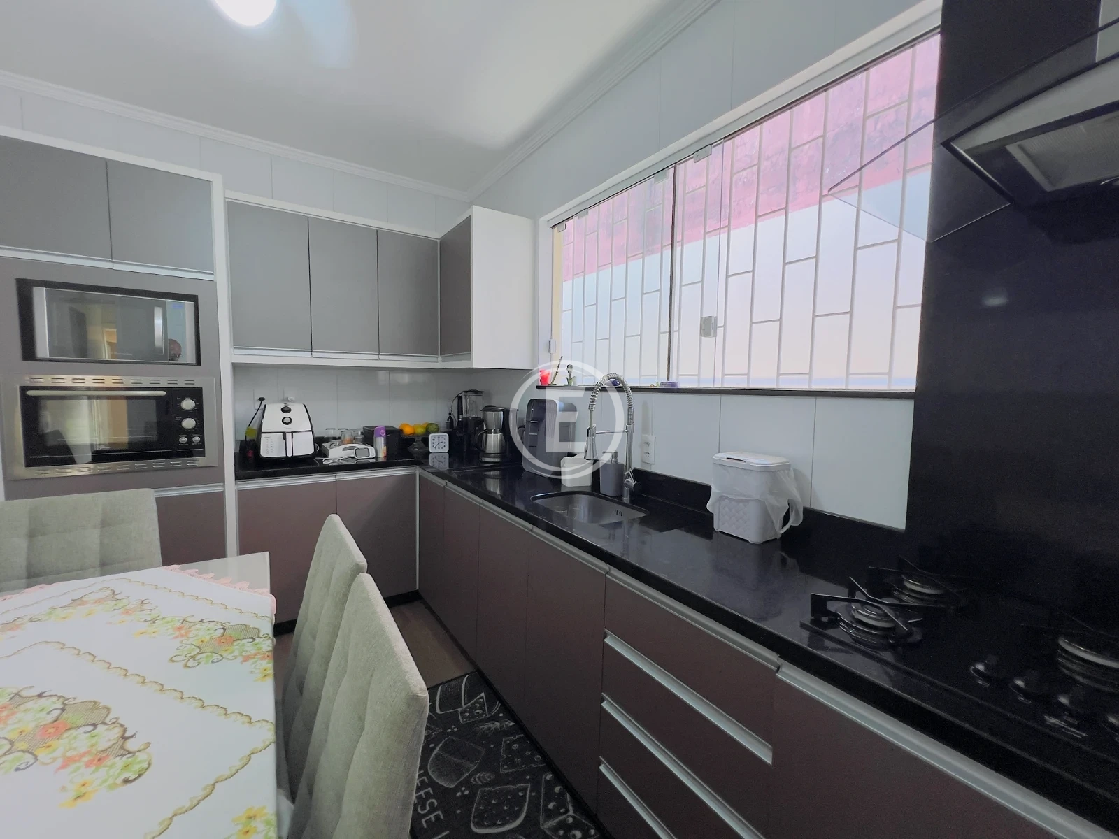 Casa em Ipiranga, São José. 4 quartos, 244m². Imagem 12 de 31