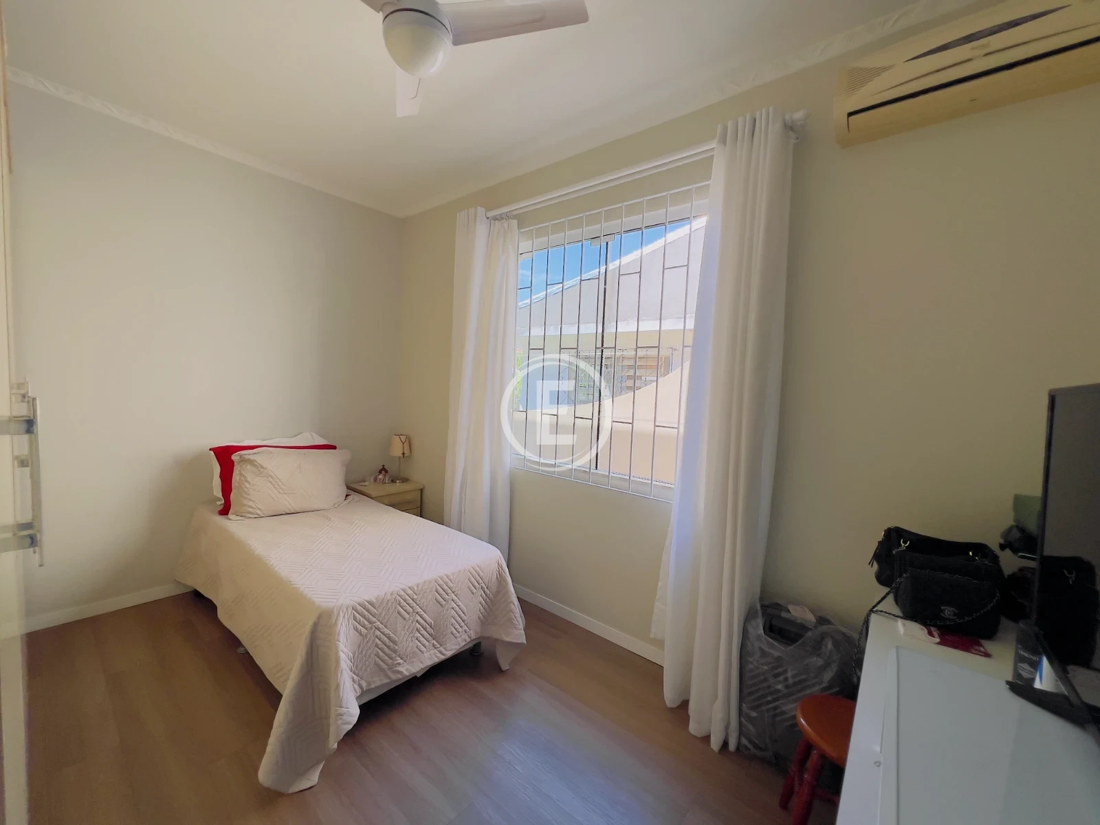 Casa em Ipiranga, São José. 4 quartos, 244m². Imagem 20 de 31