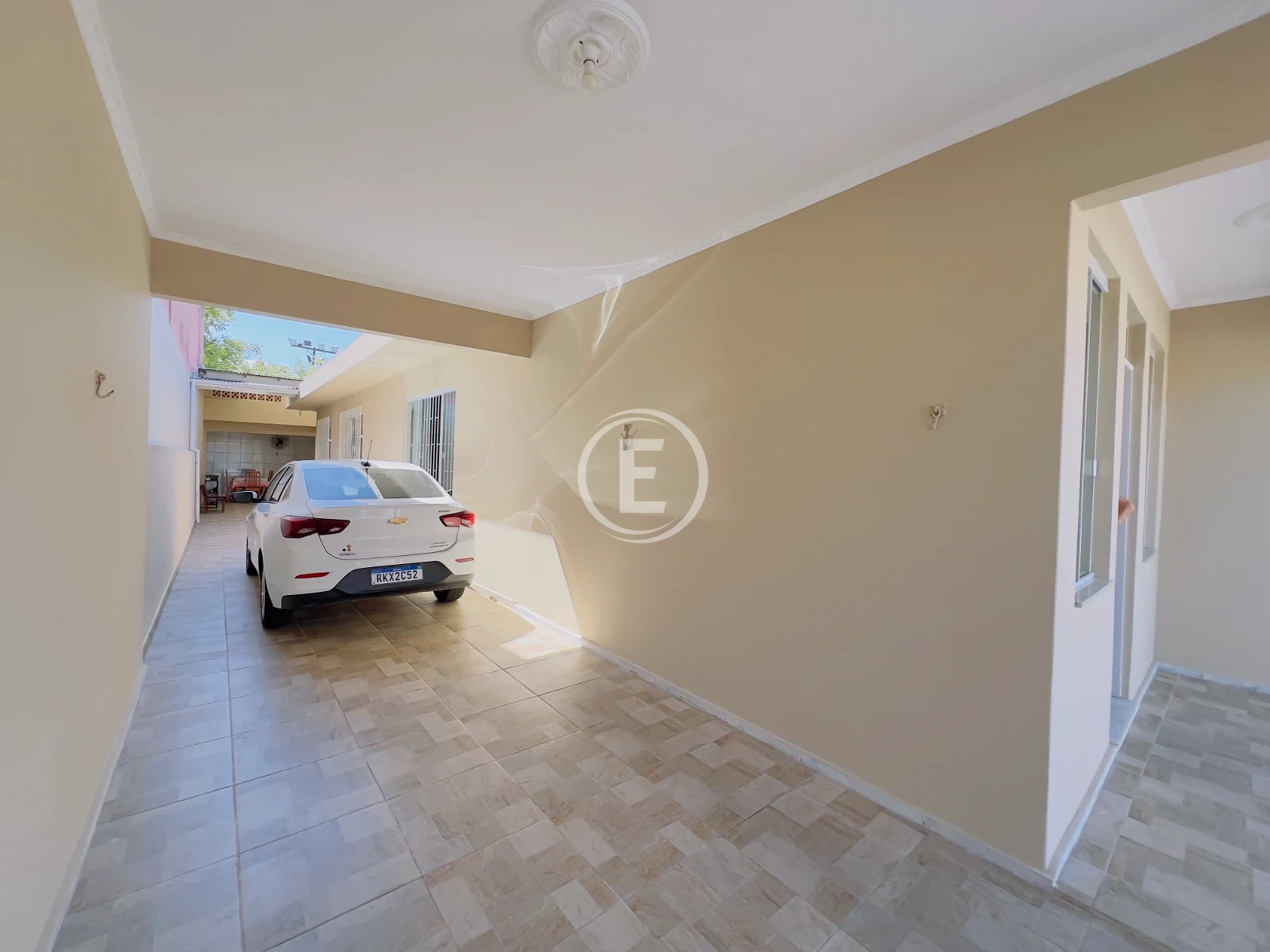 Casa em Ipiranga, São José. 4 quartos, 244m². Imagem 3 de 31