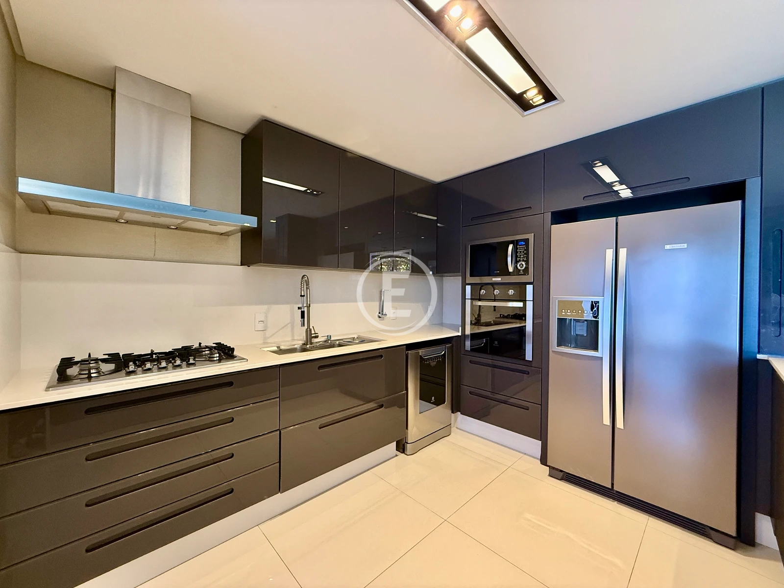 Apartamento em Campinas, São José. 2 quartos, 144m². Imagem 2 de 20