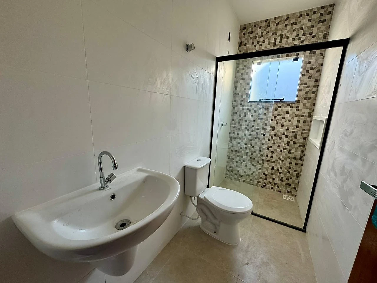 Sobrado Geminado em Sertão do Maruim, São José. 2 quartos, 94m². Imagem 5 de 7