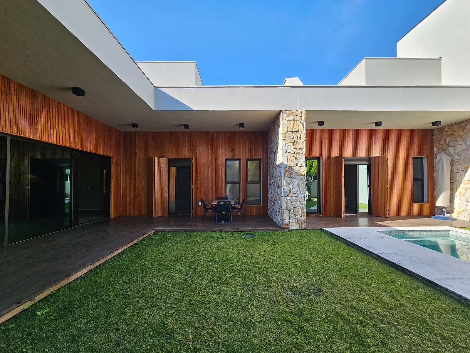 Casa em Beira Rio, Biguaçu. 3 quartos, 171m². Imagem 25 de 41