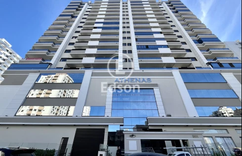 Apartamento em Kobrasol, São José