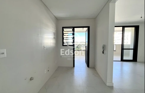 Apartamento em Kobrasol, São José