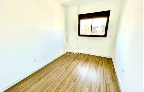 Apartamento em Kobrasol, São José