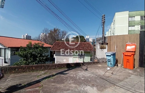 Terreno em Capoeiras, Florianópolis