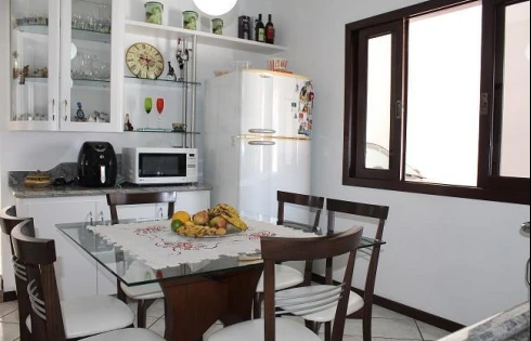 Casa em Centro, Santo Amaro da Imperatriz