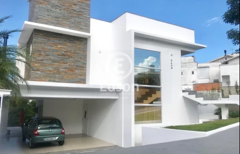 Casa com 3 quartos em Pedra Branca, Palhoça