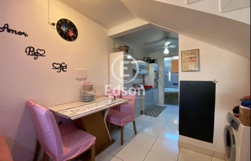 Apartamento em Madri, Palhoça
