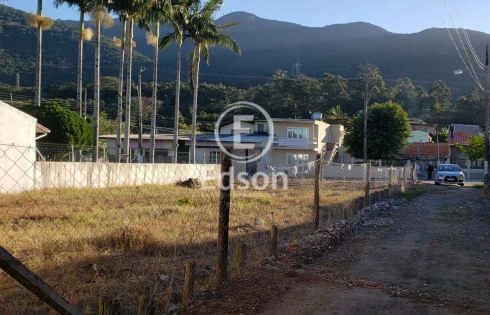 Terreno em Praia de Fora, Palhoça