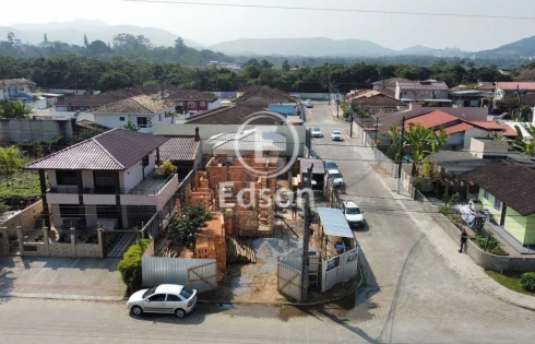 Casa em Forquilhas, São José
