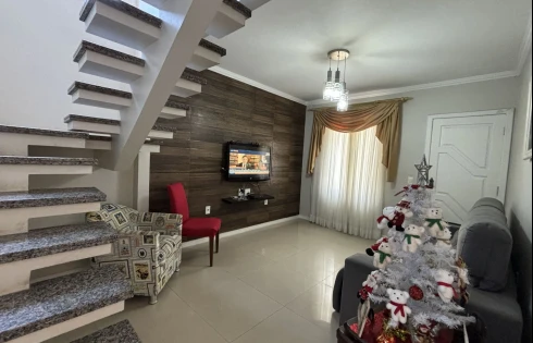 Casa em Flor de Nápolis, São José