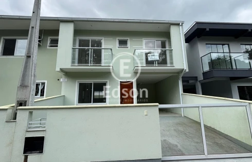 Casa em Forquilhas, São José