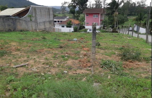Terreno em Forquilhas, São José
