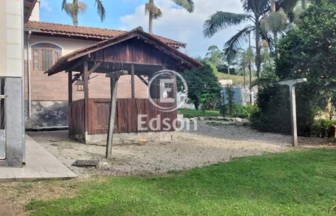 Casa em Forquilhas, São José