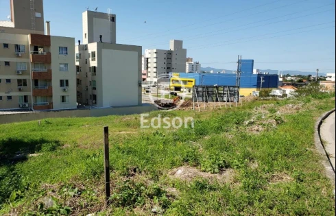 Terreno em Pagani, Palhoça