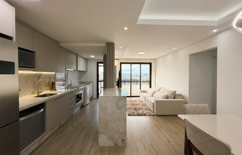 Apartamento com 3 quartos em Pedra Branca, Palhoça
