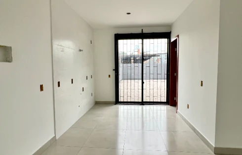 Sobrado geminado em Areias, São José