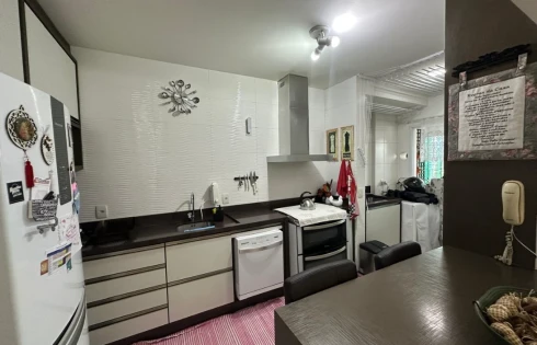 Apartamento em Ponte do Imaruim, Palhoça