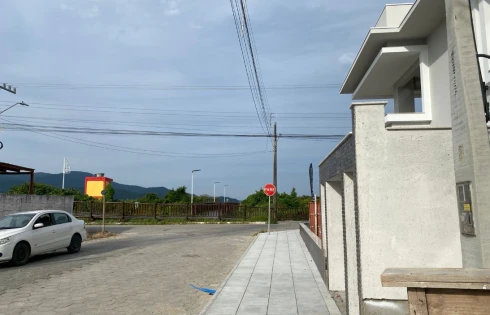 Apartamento em Praia do Sonho, Palhoça