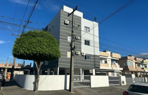 Apartamento em Aririú, Palhoça