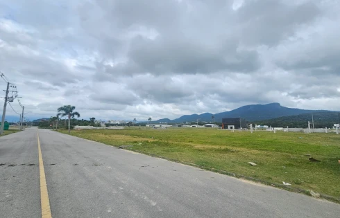 Terreno em Sertão do Maruim, São José