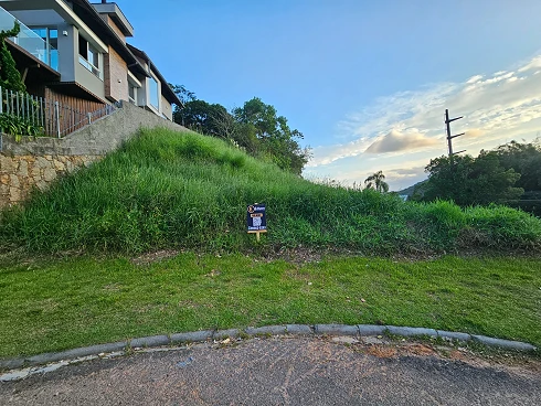 Terreno com 0 quartos em Pedra Branca, Palhoça