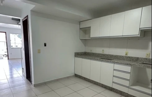 Sobrado geminado em Bela Vista, Palhoça