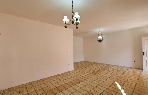 Casa em Ponta de Baixo, São José