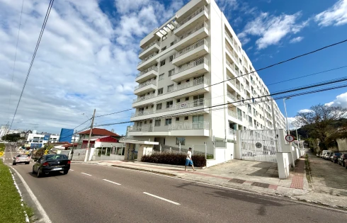 Apartamento em Bela Vista, São José