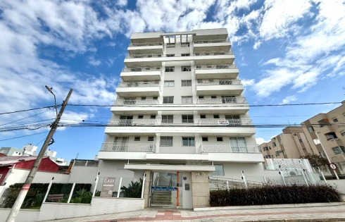 Apartamento em Bela Vista, São José