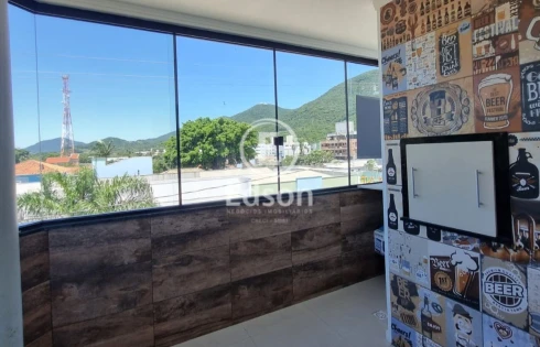 Apartamento em Praia de Fora, Palhoça