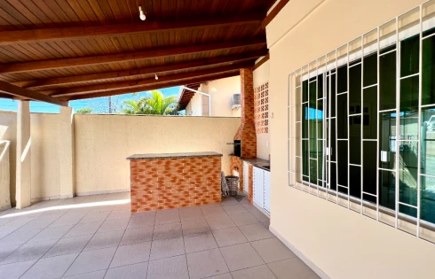 Casa em Forquilhas, São José