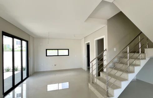 Sobrado geminado em Areias, São José