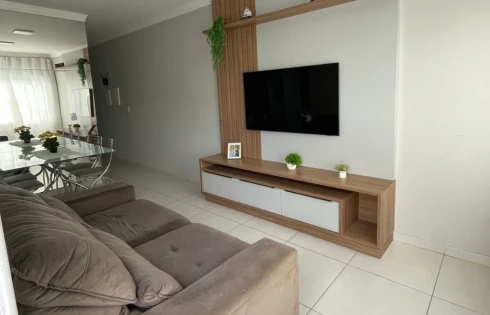 Casa geminada em Potecas, São José