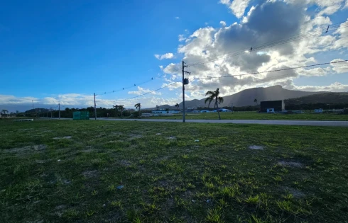 Terreno em Sertão do Maruim, São José